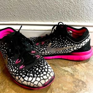 Nike free TR fit 5 size 8
